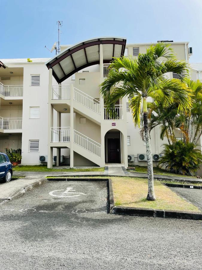 Appartement Vue Mer, Piscine, Dans Quartier Prise De Gosier Le Gosier  Eksteriør bilde